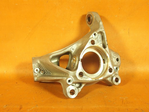 B.1.1.3. - Audi q3 83a 17км поворотний кулак передній передній лівий 5q0407257c