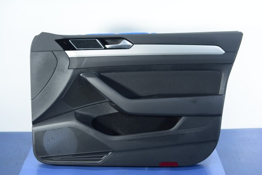 VW PASSAT B8 Універсал оббивка передньої правої двері EU