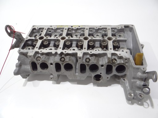 head. BMW E90 N47D20C 7797678