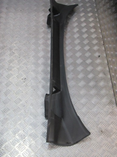 MERCEDES GLE W167 желоб A1676909901