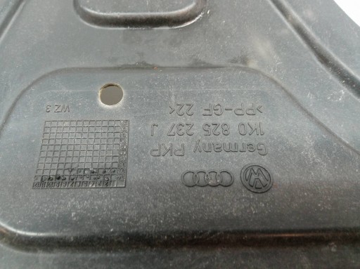 motor cover lower 1K0825237J VW Volkswagen Golf V (2004-2009)