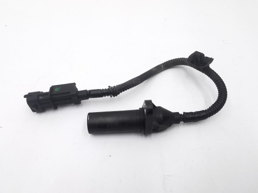 crankshaft position sensor HYUNDAI KIA 39180-2B000
