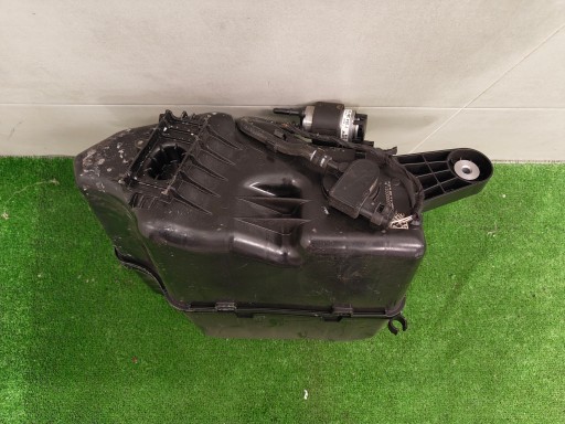 BMW X3 G01 X4 G02 BEHÄLTER PASYWNY ADBLUE 7377944 7354384