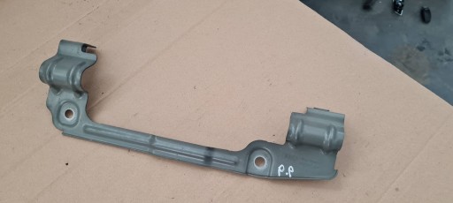 A6 C8 4K bracket support holder BLORNIKA right right front LZ7S 4K0821168
