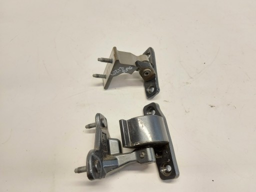 MERCEDES W213 E300de Kombi hinge door front right gora dol komplet