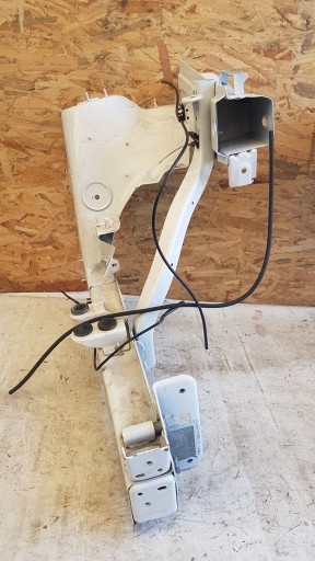 JEEP GRAND CHEROKEE WK2 ЛОНЖЕРОН ЛЕВЫЙ