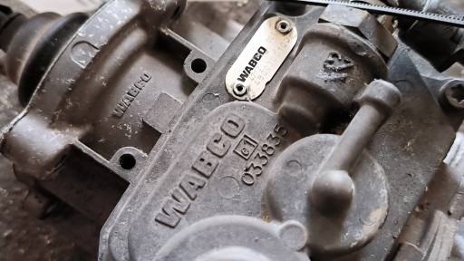 valve 4462300002 IVECO STRALIS AS440/P