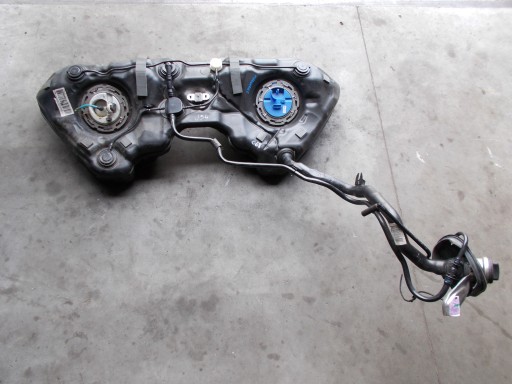 A2044700902 - Паливний бак MERCEDES E-Class W207