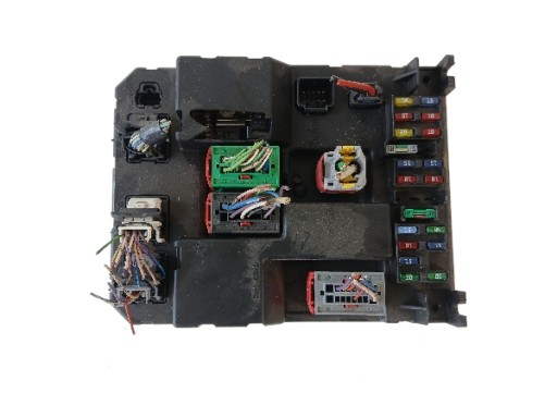 PEUGEOT 307 Module fusibles 9651197680A