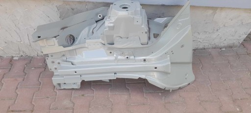 quarter right front VOLVO XC60 II