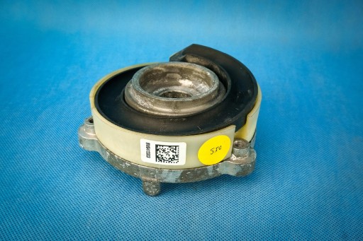 Lozysko of a shock absorber front Audi A4 8W A5 F5 8W0413333