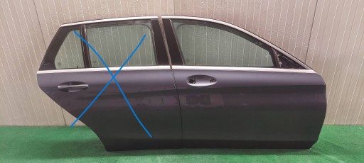 door right front MERCEDES C-KLASA W205 LAK: 755