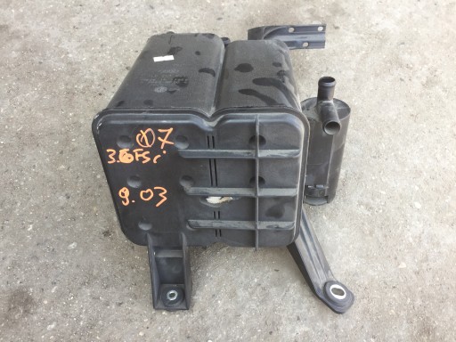 AUDI Q7 4L 3.6 FSI karbonski filter 7L8201801