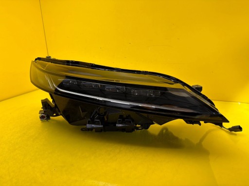 light right front Nissan Ariya Full Led 22