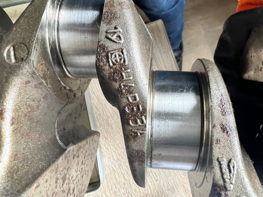 Колінчастий вал Jaguar Land Rover H4P3BA 2.0 PT204