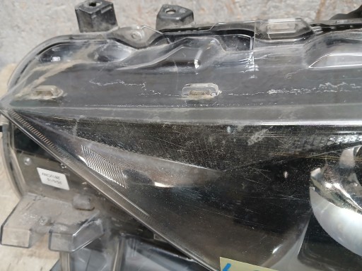 light front left TOYOTA AURIS II 2 E18 LIFT 15-18 81150-02K30