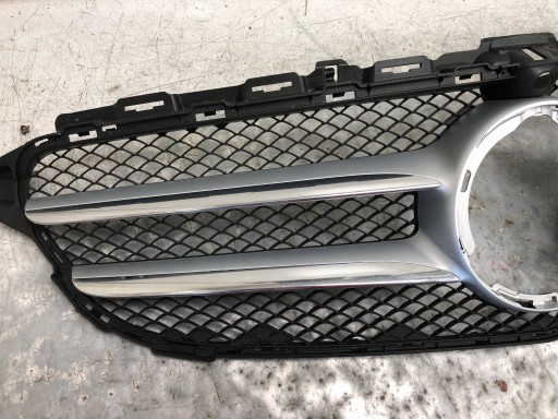 maska maska MERCEDES W205 A205880