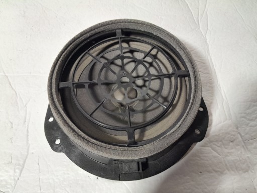 AUDI A4 B9 reprák dveře 8W5035411