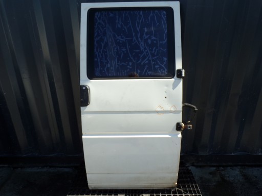 door left rear. VOLKSWAGEN T4 DOKA (2) (R1)