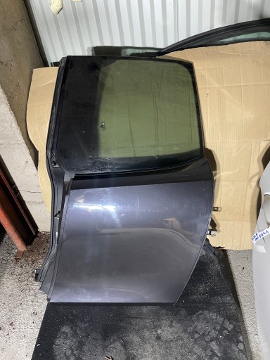 Bmw i3 двері лівий задній сірий