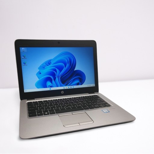 HP EliteBook 820 G3