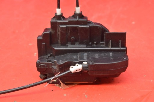 lock door right rear part rear NISSAN MURANO 1 and Z50 02-08