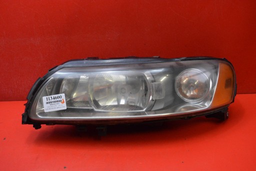 REFLEKTOR left light front XENON EU 30678933 VOLVO S60 and V70 II LIFT 04-09