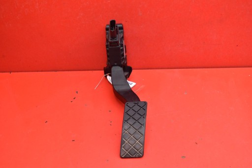 potentiometer accelerator pedal 5Q1723503H VW PASSAT B8 2.0 TDI 150 KM 14-20