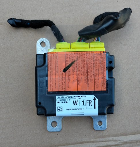 988204eh0b - NISSAN QASHQAI II МОДУЛЬ ДАТЧИКА ПОДУШЕК БЕЗОПАСНОСТИ