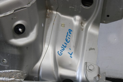 quarter quarter left front ALFA ROMEO GIULIETTA 2.0MJ