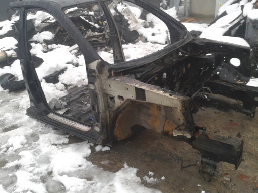 ЛОНЖЕРОН ПРАВА ПЕРЕДНЯ ЧВЕРТЬ KIA SPORTAGE II