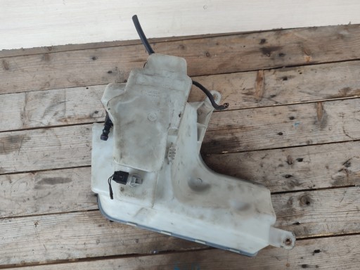 washer fluid tank pump 61678252738 BMW X5