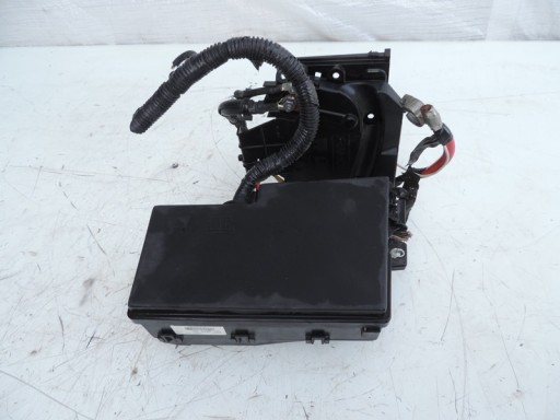 Блок запобіжників focus mk3 f1et-14k733-anf