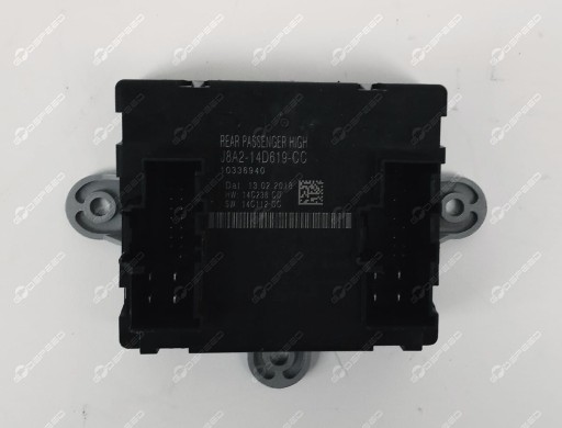 T2H31899 - Модуль задніх дверей пасажира JAGUAR XE X760