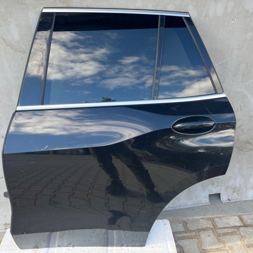 TMR483 - Bmw x5 g05 2021 задняя левая сторона задняя дверь l