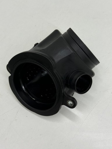 AUDI A4 A6 C7 3.0 TDI CRT tlumik krociec rezonator turbo Turbolader