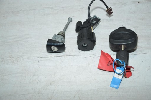 ignition key lock cylinder Peugeot 2008 14r