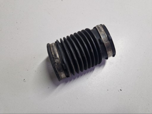 pipe air hose FIESTA MK7 AV21-9C623-CC