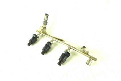 nozzles of the fuel injection ramp OPEL VECTRA C ZAFIRA A ASTRA SIGNUM 1.8 16V