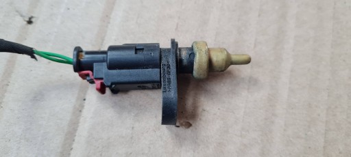 S4 B9 8W snimač TEMPERATURY gasa utičnica 3.0 TFSI 06M919501 S5 8W SQ5 80A