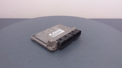 Elk-88490- - Компьютерный контроллер двигателя vw golf b 1.6b 8v bse 06a906033gg 5wp40349