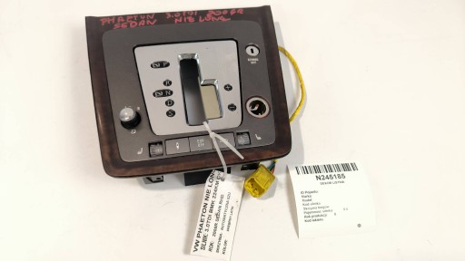 DEKOR lista 3D0864533 VOLKSWAGEN PHAETON