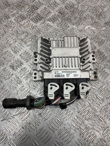 Компьютер двигателя ford oe 8v41-12a650-af