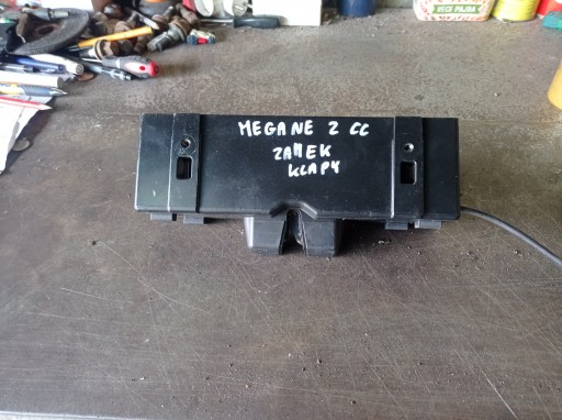MEGANE II CC CABRIO-ЗАМОК ЛЮКА ЗАДНІЙ 8200220677