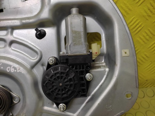 HYUNDAI TUCSON window regulator left front