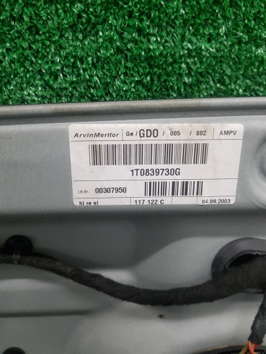ELE mechanism windows right rear VOLKSWAGEN TOURAN 1 1T0839730G