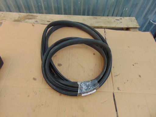 ПРОКЛАДКА ДВЕРНОГО ОТВОРУ ЛІВА FORD B-MAX