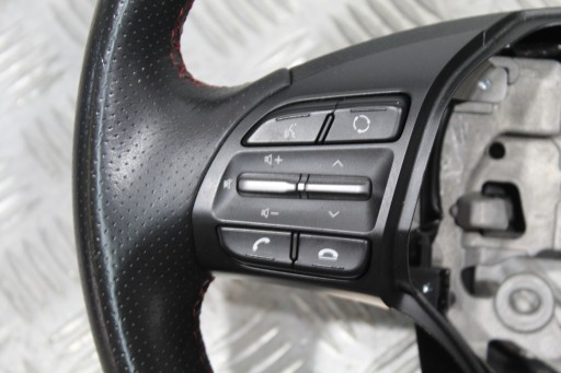 VOLANT MULTIFUNKCJA KONA