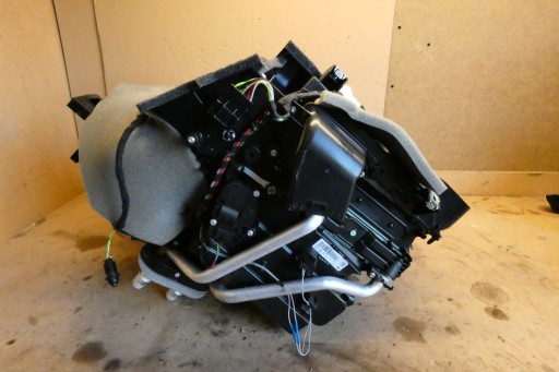 Peugeot 308 III T10 heater heating 9833951780