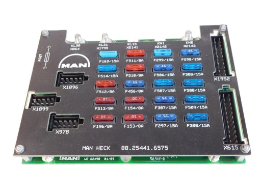 Людина 363 a(23) коробка запобіжників 360 км